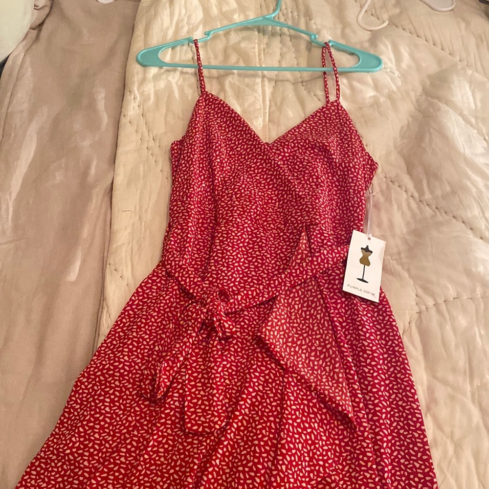 Red dress - Picture 1 of 4